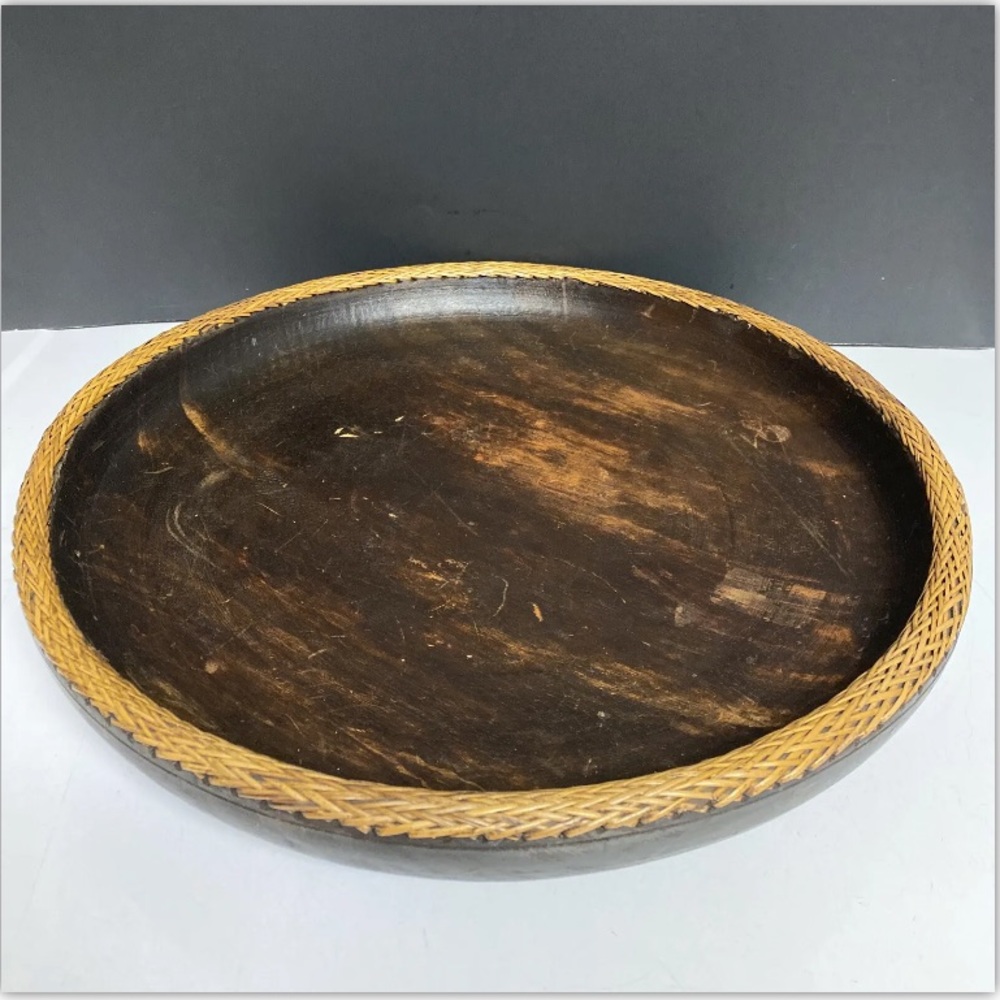 Vintage Hand Carved Lombok Indonesian 15”D Solid Wood Bowl Rattan Basket Rim